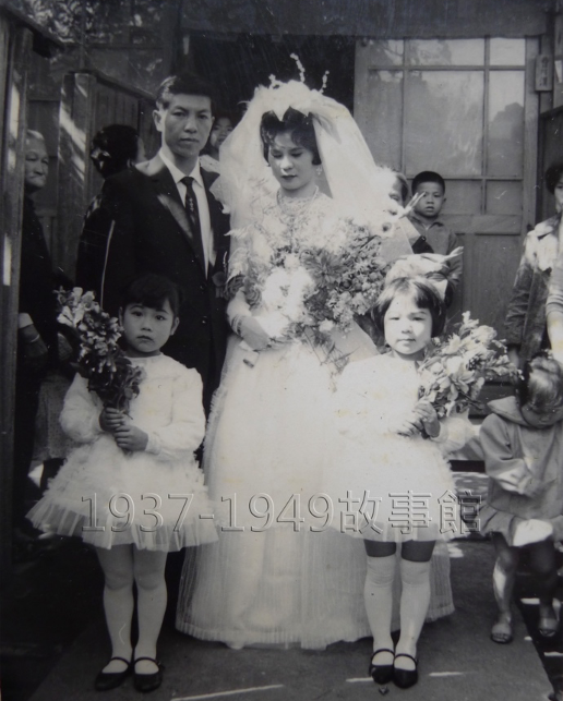 圖一 我父母於1963年結婚，也許台灣受日本文化影響很深，最少在嘉義林務局日式宿舍那一帶居住的人家，幾乎都是日據時代留任的林業部公務員，所以日本風盛行。原址現已整修為「檜意森活村」，登錄為市定古蹟及歷史建築，不過地貌已經全然改變。