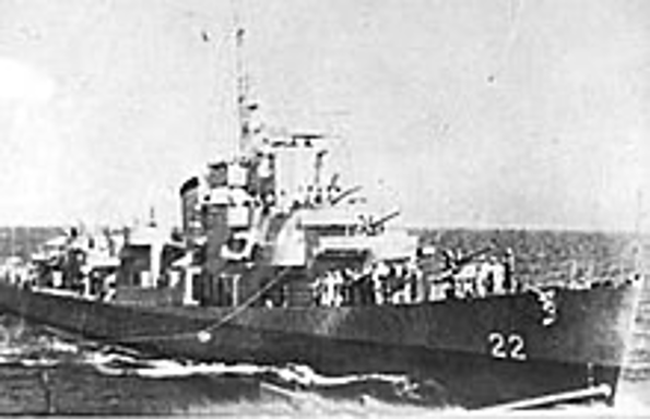 圖三 「太平艦」（舷號22）是八艦中最大的兩艘軍艦之一，屬於驅逐艦；接收太平島後，不幸於民國43年在大陳島東方被中共魚雷擊中沉沒（來自維基百科）