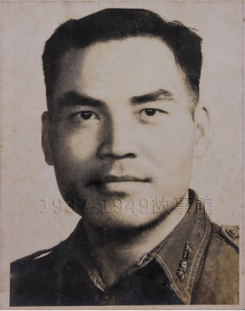圖一 年輕時吳志輝先生的戎裝照。
