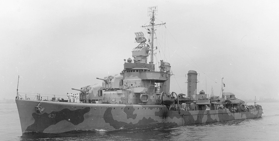 圖二　葛敦華於1963年9月至1964年6月擔任南陽軍艦第三任艦長。此艦原為美國海軍格里維斯級（Gleaves）驅逐艦Plunkett號，編號DD-431。1959年移交後命名南陽軍艦，編號DD-17；接收時即配備MK-33音響追蹤魚雷，是中華民國接收的第一種新式反潛武器。1965年曾參與八六海戰章江、劍門兩艦落海官兵的搜救任務；1973年降旗除役。（來源：維基百科。圖說參考《海軍歷史文物數位典藏‧陽字型驅逐艦數位典藏計畫》）